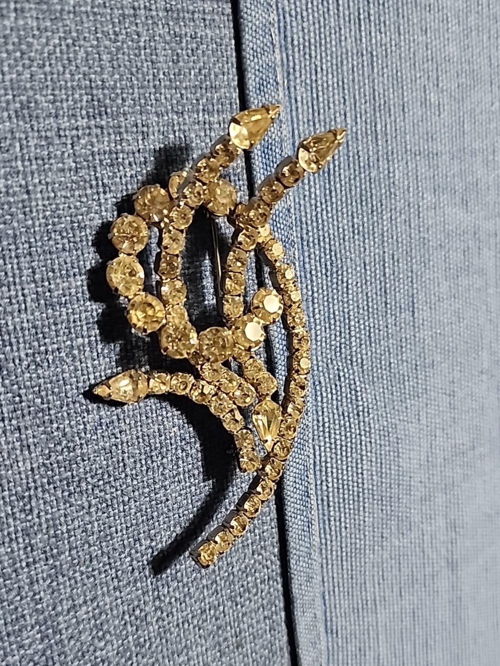 Vintage Crystal Rhinestone Kramer Of New York Swirl Brooch